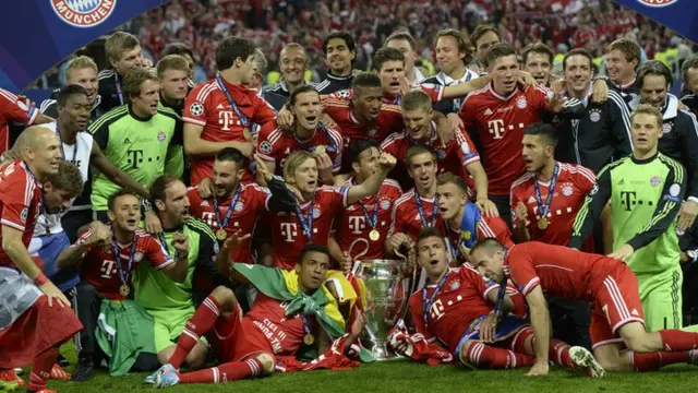 Bayern Munich celebrate winning the Champions League in 2013