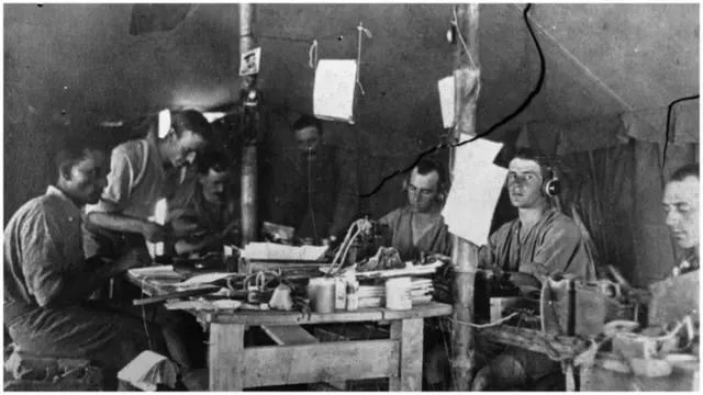 A signal tent at divisional headquarters in Gallipoli