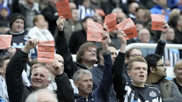 Protesting Newcastle fans