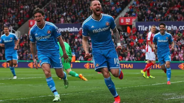 Connor Wickham scores for Sunderland