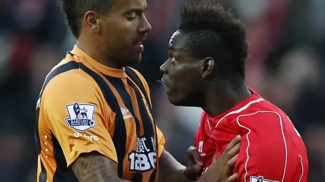 Tom Huddlestone and Mario Balotelli clash