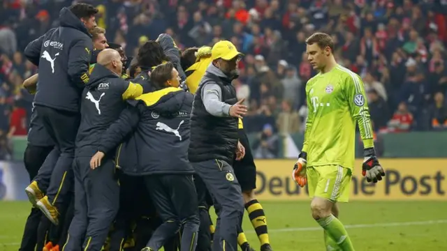 Jurgen Klopp reaches out to Manuel Neuer