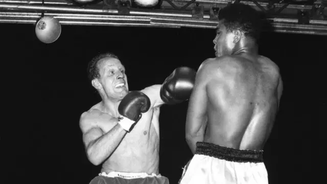 Henry Cooper