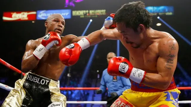 Floyd Mayweather Jr v Manny Pacquiao