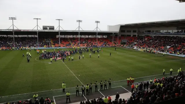 Blackpool pitch invasion