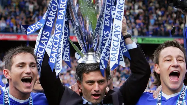 Frank Lampard, Jose Mourinho and John Terry in 2005