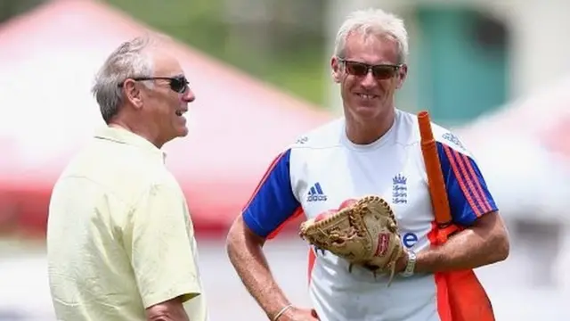 Colin Graves (left) the ECB Chairman Elect talks with head coach Peter Moores