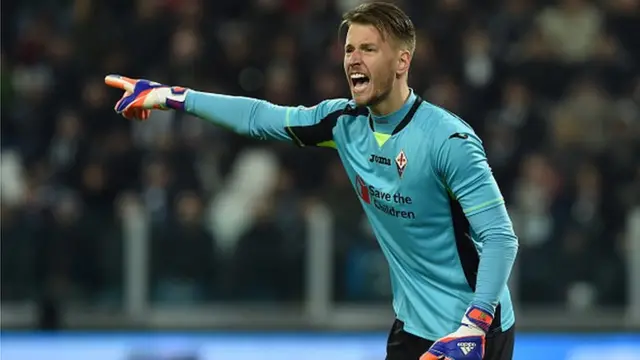 Fiorentina goalkeeper Norberto Neto