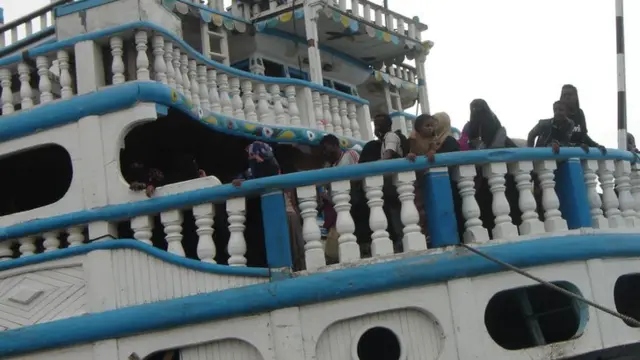 Boat arriving in Berbera in Somaliland