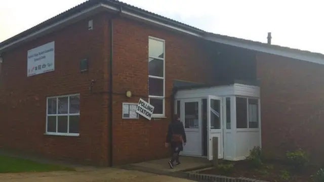 Polling station in Leighton Buzzard