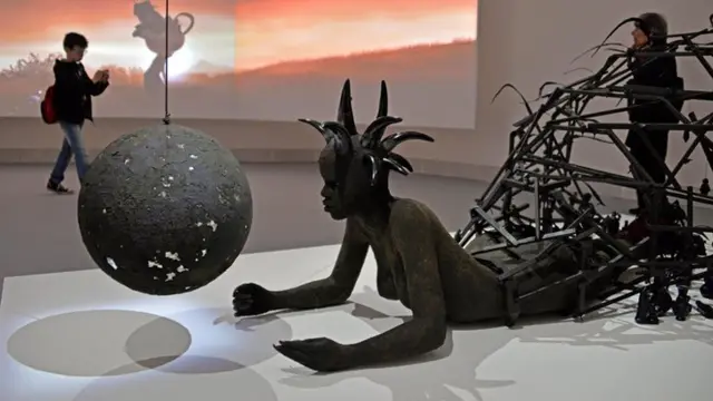 Work by Kenyan artist Wangeti Mutu called The End of Carrying All