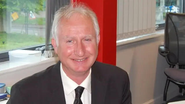 Daniel Zeichner