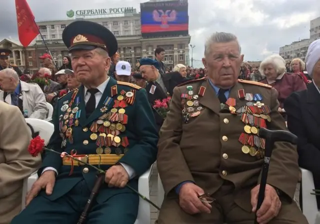 Veterans in Donetsk