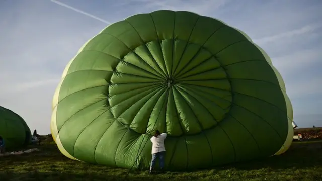 A hot air balloon lands