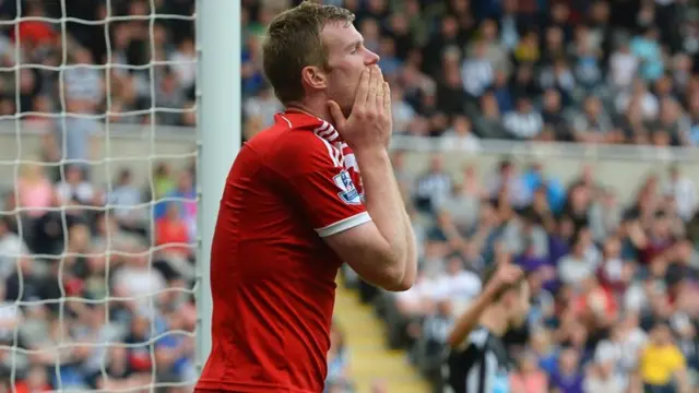 Chris Brunt