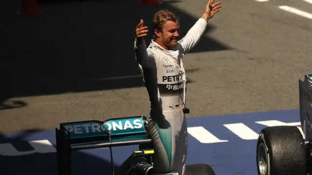 Nico Rosberg wins