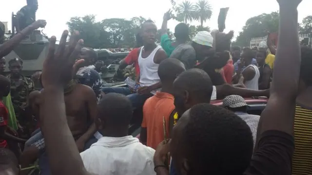 Protesters in Burundi 13 May 2015