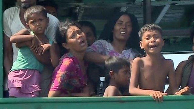 Myanmar migrants on boat