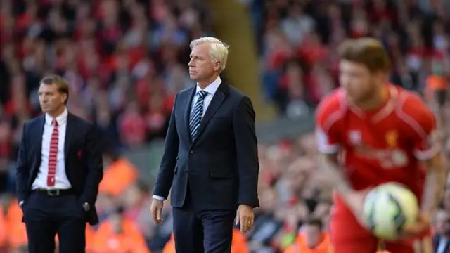 Liverpool manager Brendan Rodgers (left)