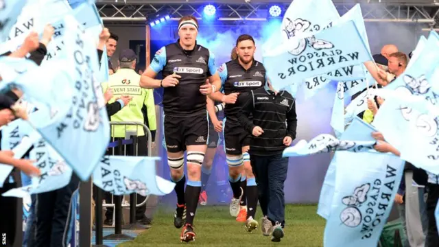 Al Kellock leads Glasgow out at Scotstoun