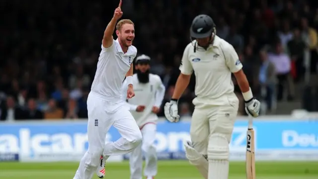 Stuart Broad celebrates