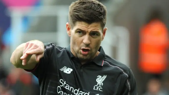 Gerrard points out where his teammates are going wrong