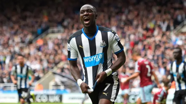 Sissoko celebrates