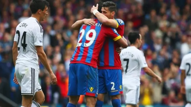 Marouane Chamakh celebrates