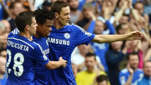 Loic Remy celebrates