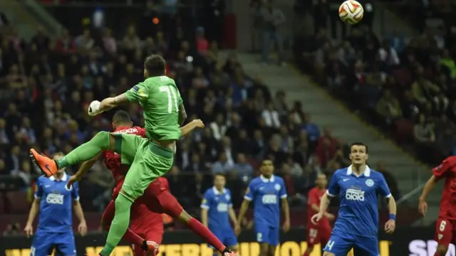 Dnipro goalkeeper Boiko