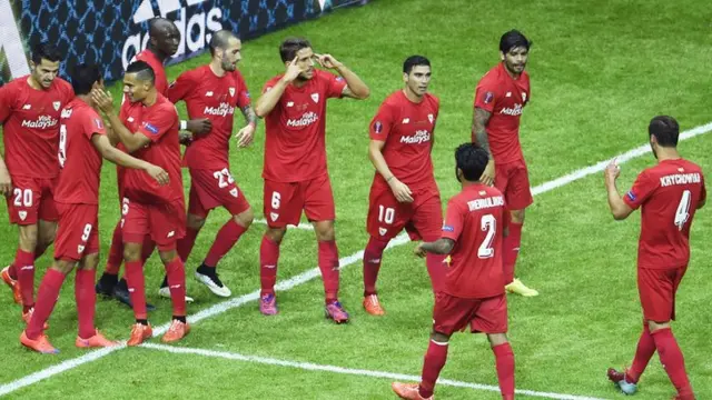 Sevilla celebrate