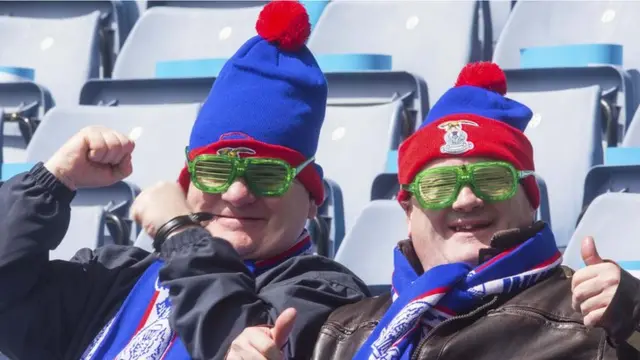 Inverness CT fans