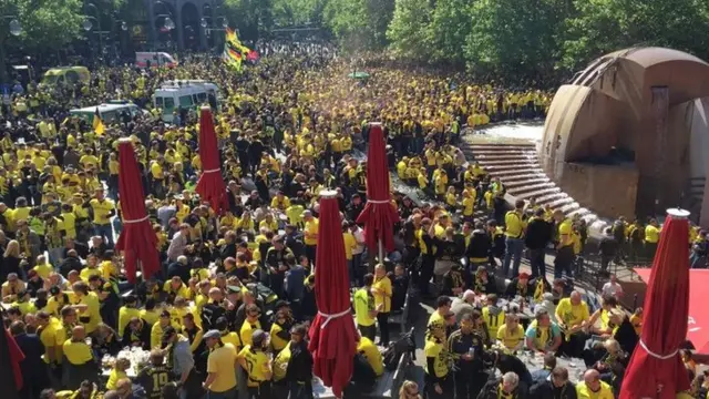 Borussia Dortmund fans