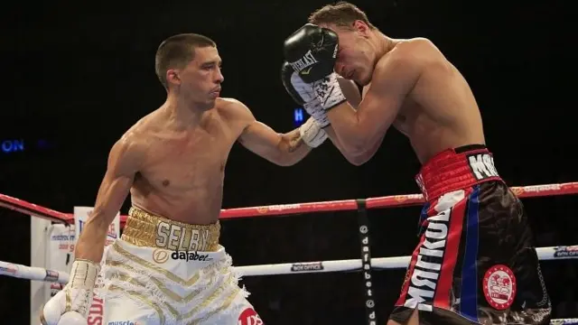 Lee Selby (left) in action with Evgeny Gradovich