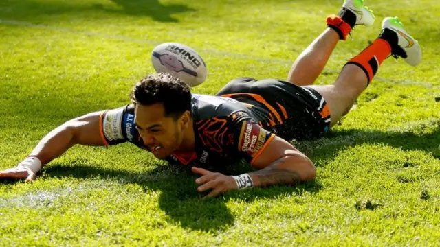 Denny Solomona