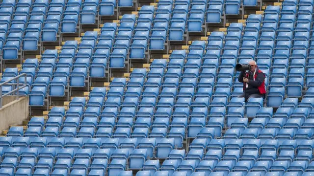 Empty seats at Headingley