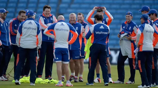 Paul Farbrace and the England squad