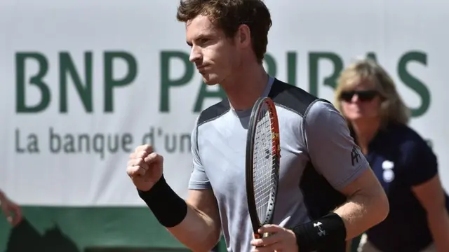 Andy Murray celebrates