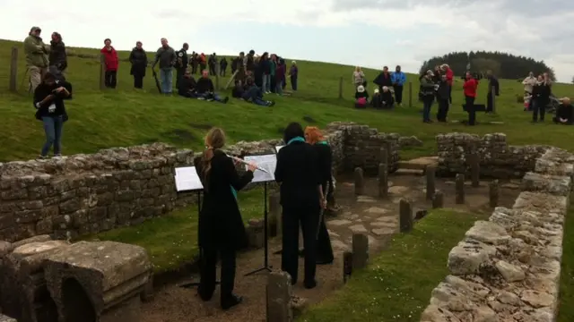 Flute players at Brocolitia