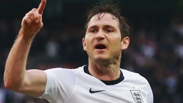 Frank Lampard celebrates his goal against Republic of Ireland