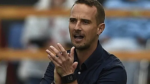 Mark Sampson