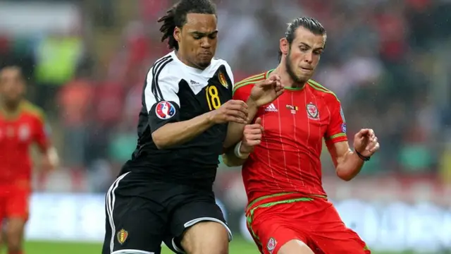 Gareth Bale and Jason Denayer