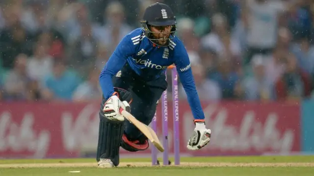 Adil Rashid slips