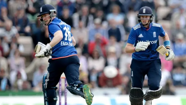 Joe Root and Eoin Morgan