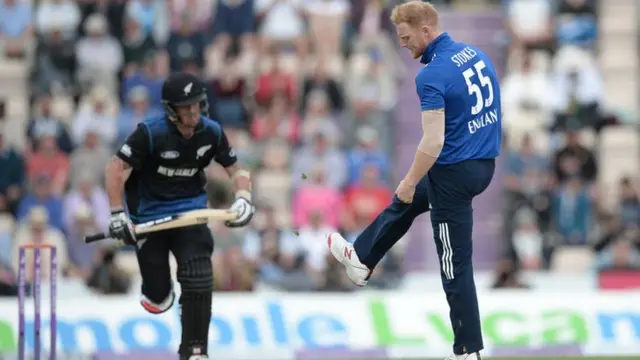 A frustrated Ben Stokes (right)