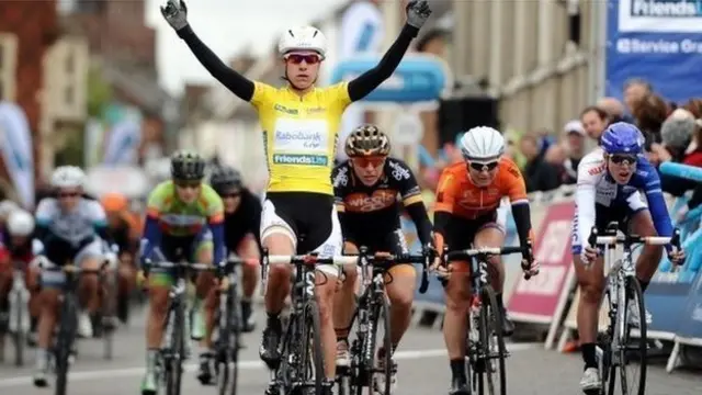 Marianne Vos wins the final stage