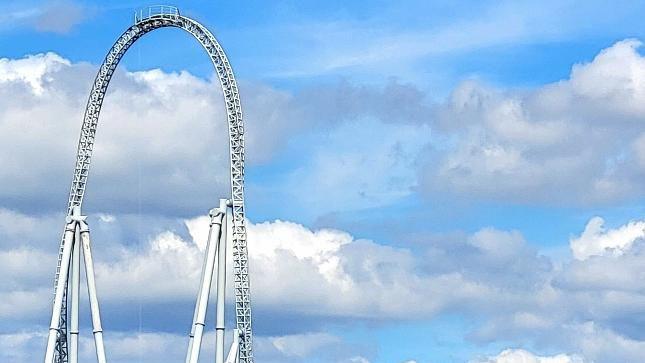 Stealth a Thorpe Park rollercoaster in the clouds 