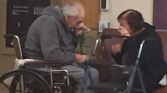 Wolfram (L) and Anita Gottschalk (R) are seen reuniting after being forced to live in separate nursing homes.