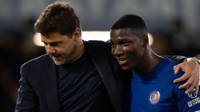 Mauricio Pochettino and Moises Caicedo after a game against Luton in August 2023