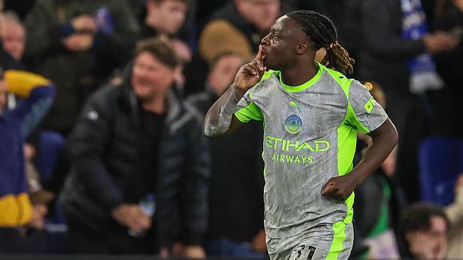 Man City news: Jeremy Doku says title race 'is not over' - BBC Sport